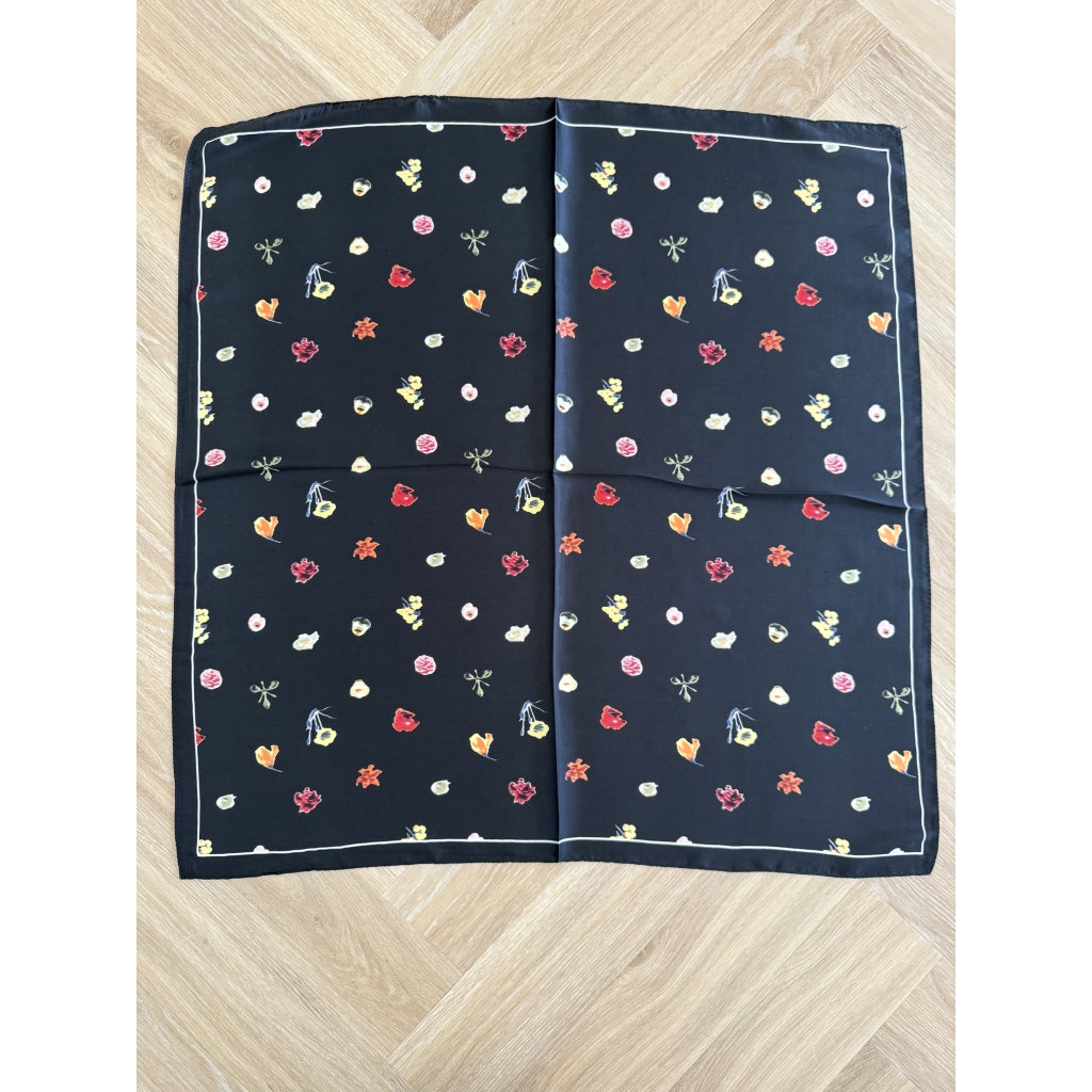 MARTA DU CHATEAU Marta du Chateau dam Scarf MdcJuline FA-Scarf Scarf Black31312-1