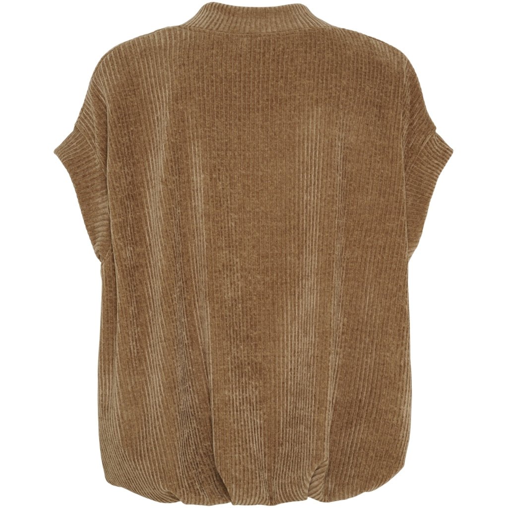 MARTA DU CHATEAU Marta du Chateau dam väst MdcIsla 55080 Vest Camel99