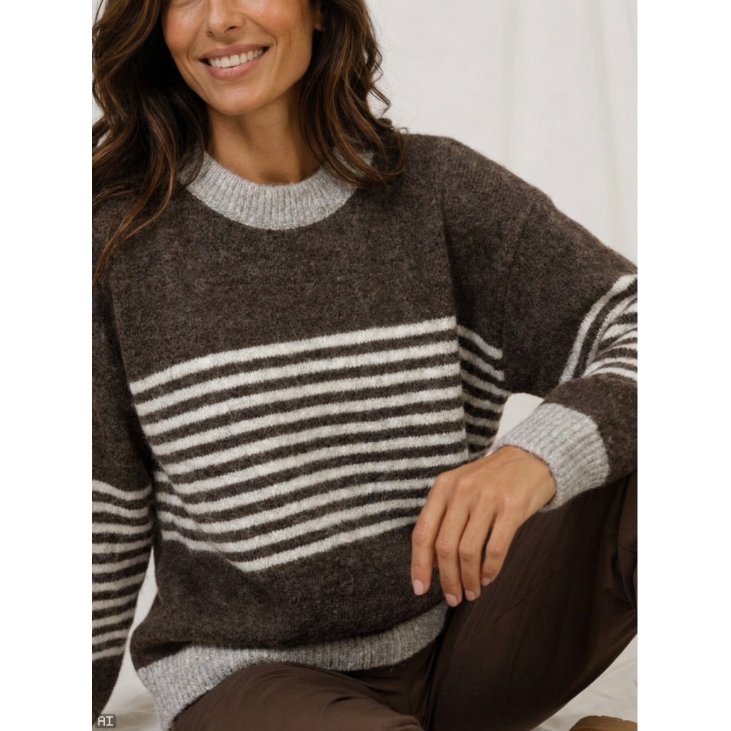 MARTA DU CHATEAU Marta du chateau Dam Stickad MdcSicilia 8155- Knit Choco