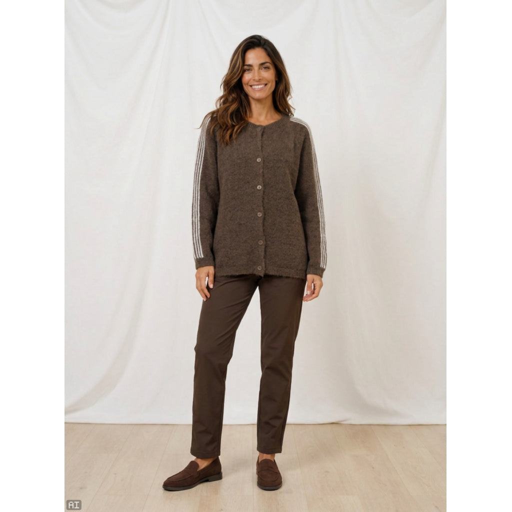 MARTA DU CHATEAU Marta du chateau Dam Stickad MdcVellie 8154- Knit Cardigan Moro/Fango