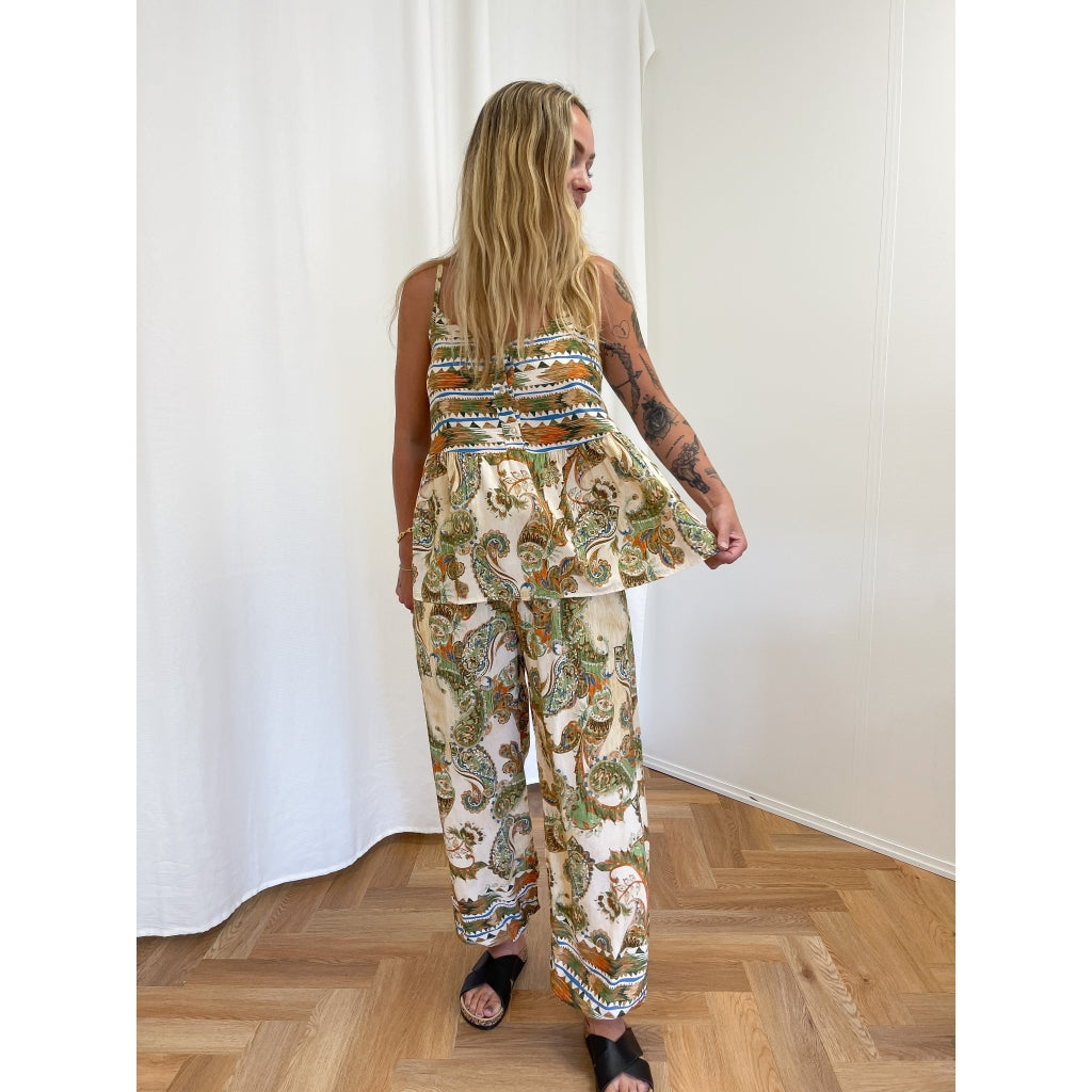 MARTA DU CHATEAU Marta du chateau dam top 5824 Top Kaki211